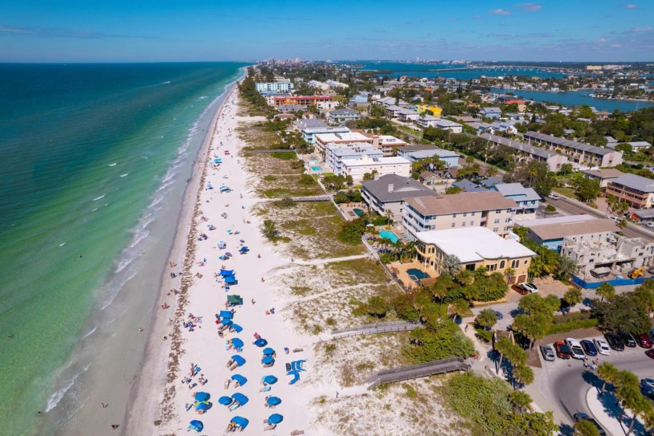 Sand Castle 507 2Bd 2Ba Beachfront Oasis Clearwater Beach Exterior photo